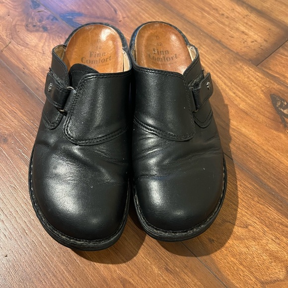 NOT FOR SALE - Picture 1 of 10